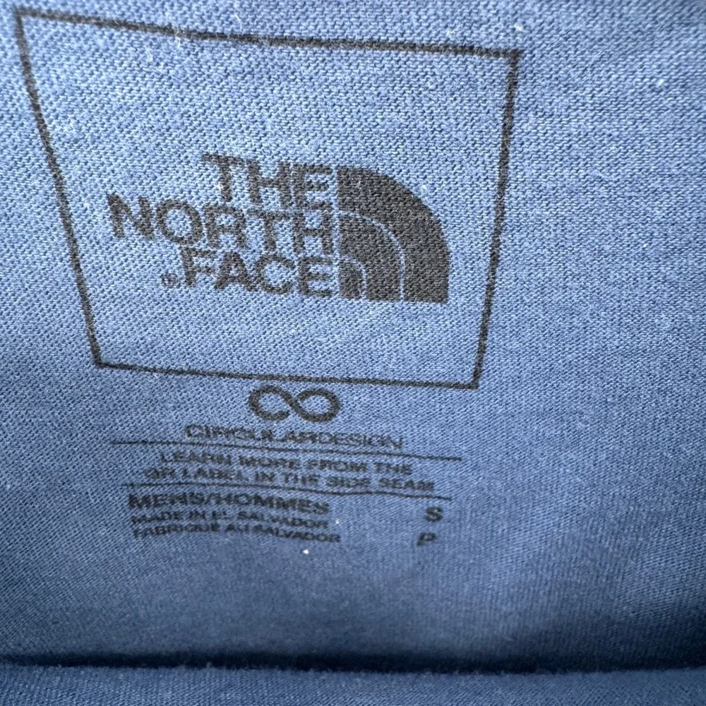 The North Face Mens‎ Circular Design Graphic T-Shirt Blue Small